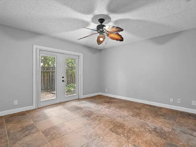 1714 Shoreside Cir — Photo 10