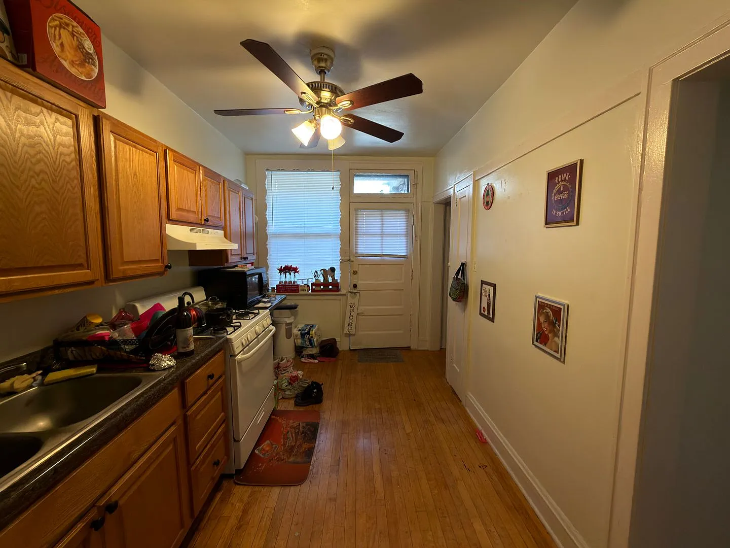 3 bed, 1750 sqft, $2,200 — Photo 3