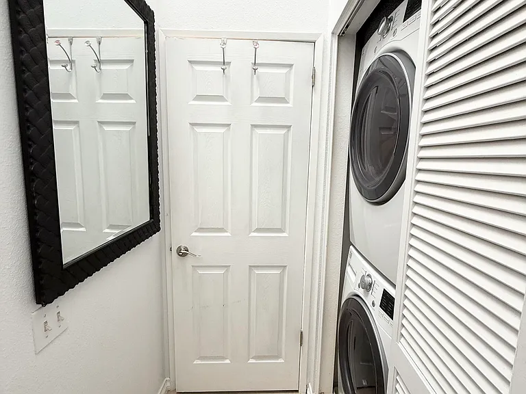 4862 Tiara Dr #204 — Photo 18