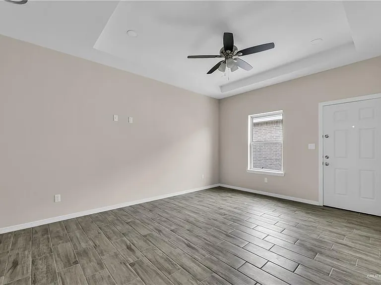 1100 E Mahala Ave #3 — Photo 4