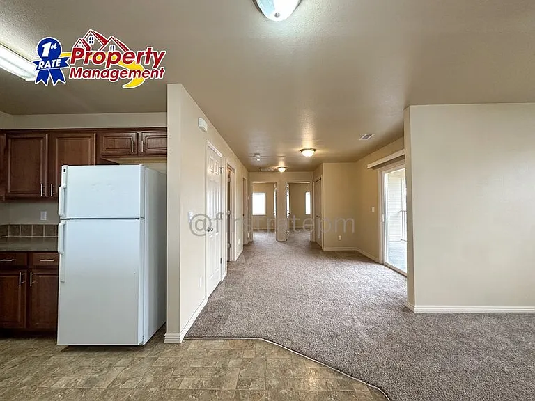 5936 W Ellens Ferry Dr #102 — Photo 5
