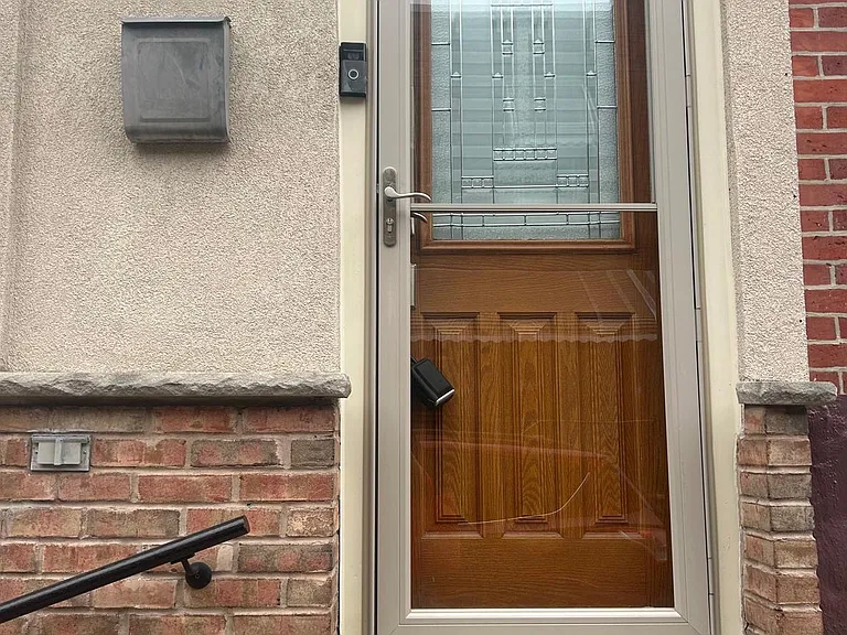 2417 S Rosewood St — Photo 2