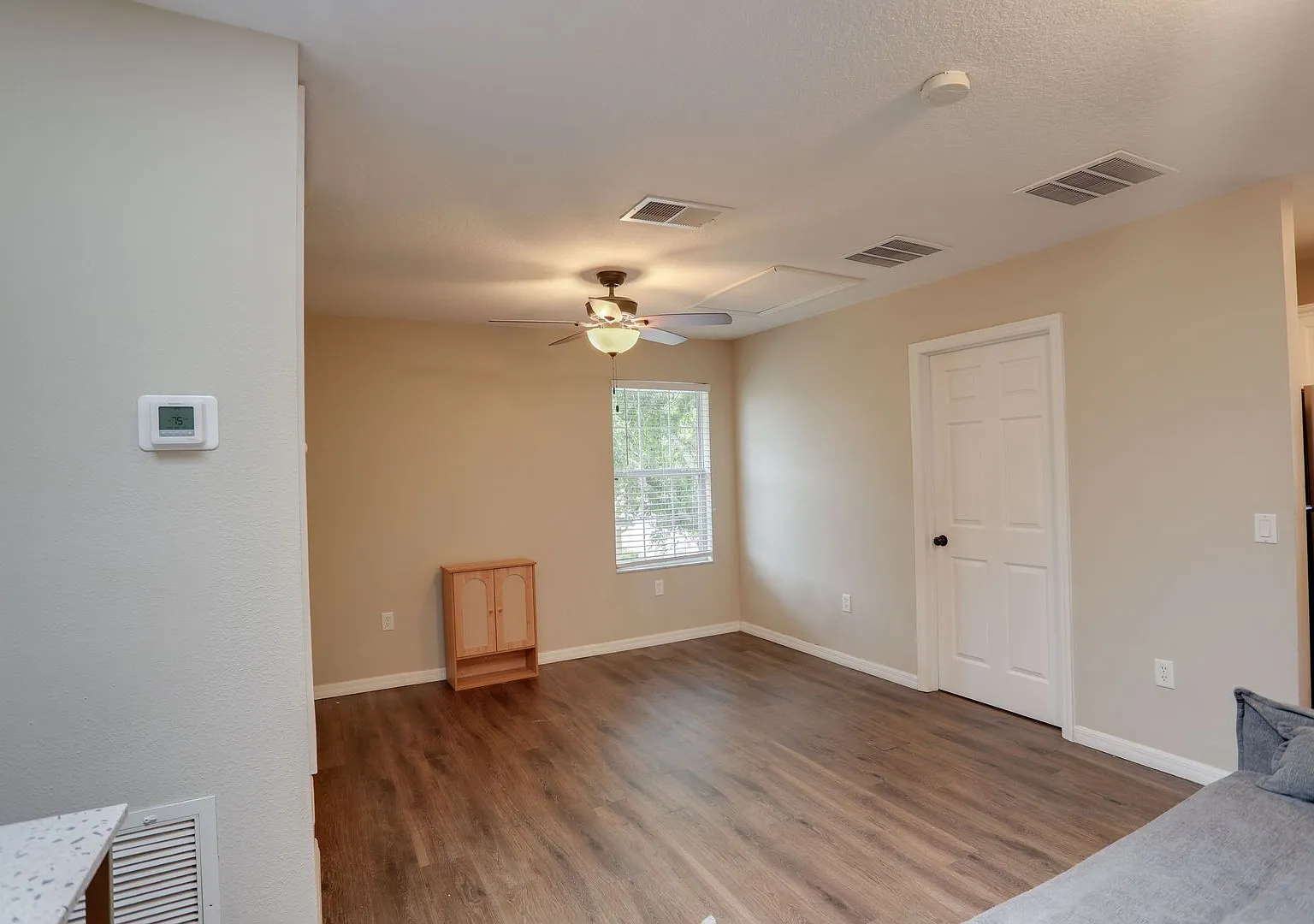 14222 Sonco Avenue (Studio Apt) — Photo 3