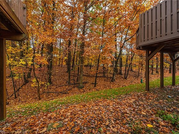 3rd image of 18263 Glencreek Ln