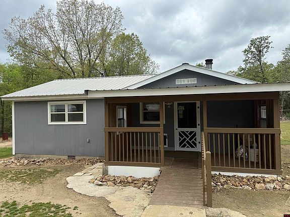 3rd image of 4431 Magnolia Rd