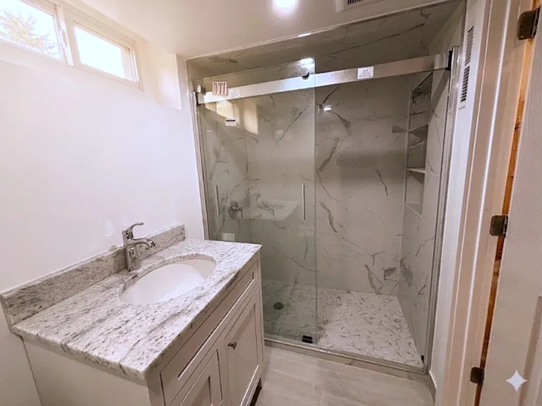Bonus room bathroom.