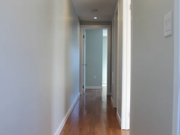 390 Pacific Ave #1, Jersey City, NJ 07304