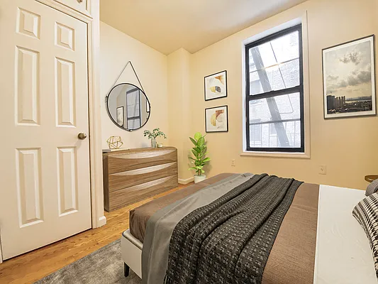 Rented by Vector New York, LLC | media 14