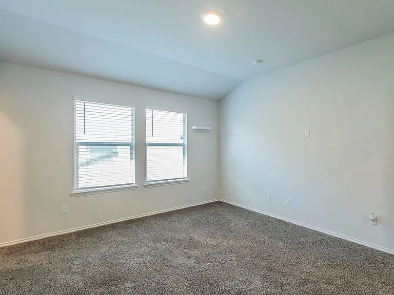 237 Poplin Ln — Photo 11