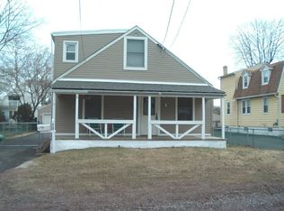 715 Rosa Ave, Croydon, PA 19021