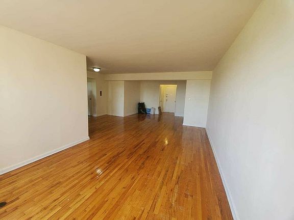 2nd image of 1600 Caton Ave #5KA