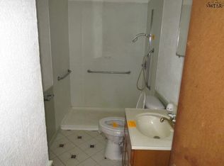 207 Riverside Dr, Byers, TX 76357