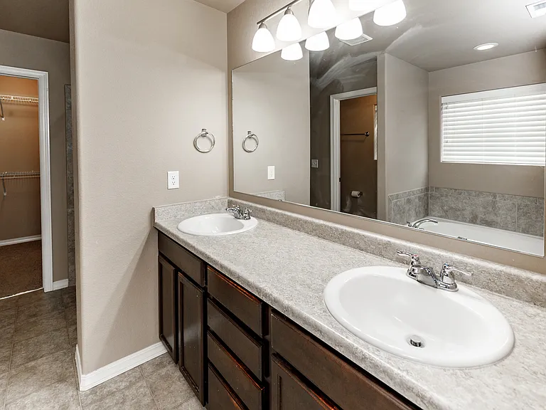 9529 Ghost Flower Ln — Photo 4