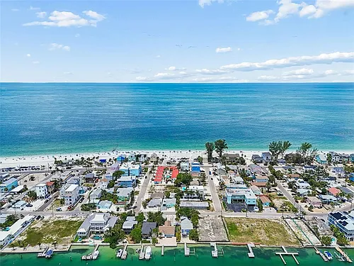 8125 Bayshore Dr Photo 1 8125 Bayshore Dr Photo 1