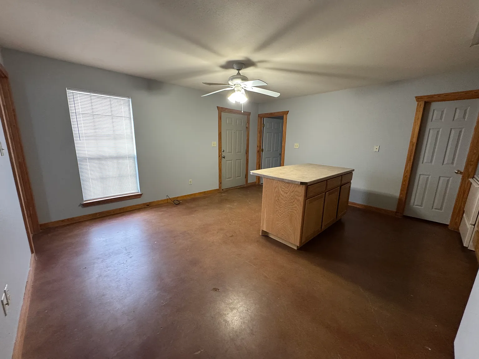 2 bed, $1,400 — Photo 3