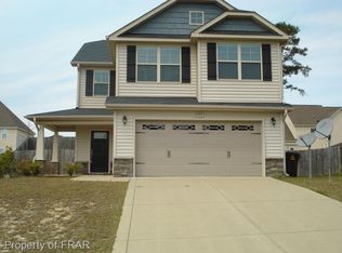402 New Castle Ln, Spring Lake, NC 28390