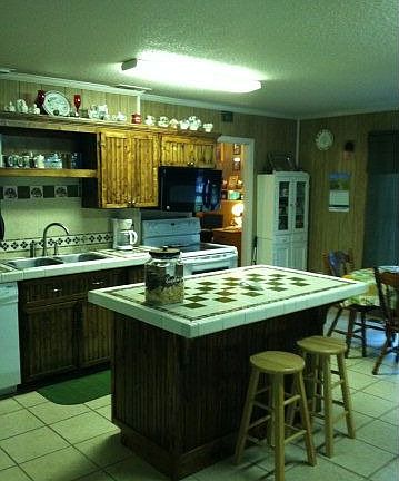 3rd image of 304 N Jefferson St