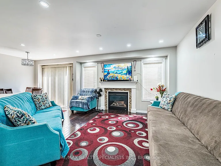 47 Robert Parkinson Dr — Photo 10