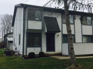 35325 N Turtle Trl APT D, Willoughby, OH 44094