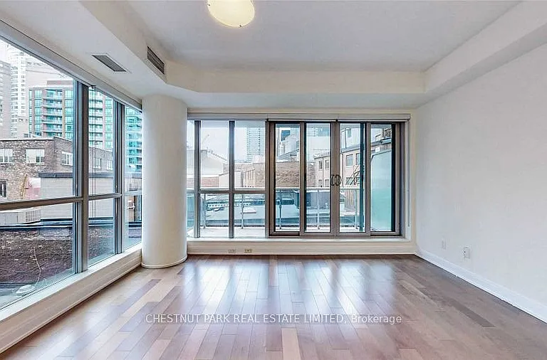55 Front St E #513 — Photo 6