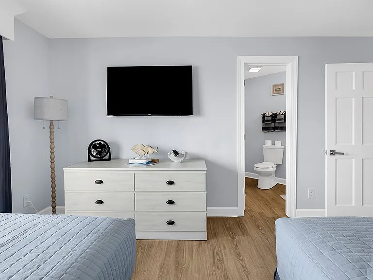 2805B N Ocean Blvd — Photo 5