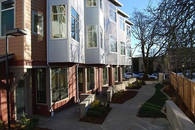 Steelhead Townhomes — Photo 4