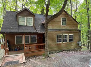223 Clover Dr, Terra Alta, WV 26764