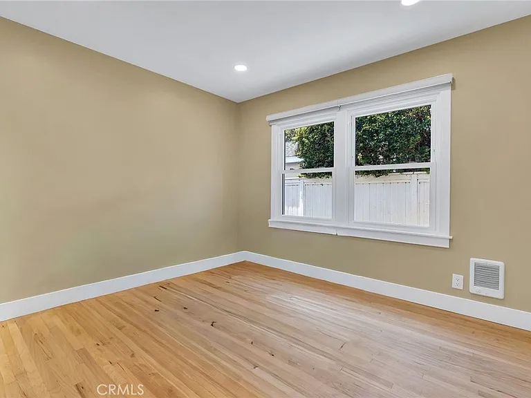 4515 Greenmeadows Ave — Photo 25