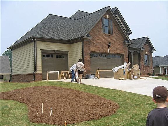 Front Street View LH