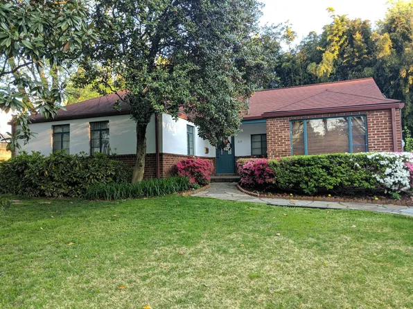 613 Oak Haven Dr, Falls Church, VA 22046