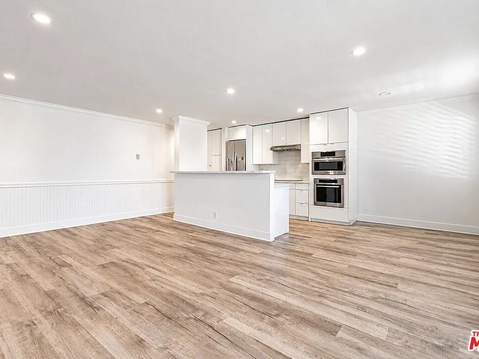 2884 Sawtelle Blvd #117