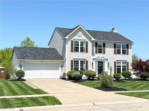 37872 Stoney Lake Dr, North Ridgeville, OH 44039