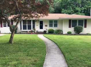 1011 Sycamore Ave, Laurel Springs, NJ 08021