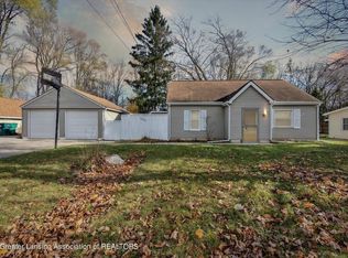 3320 Creston Ave, Lansing, MI 48906