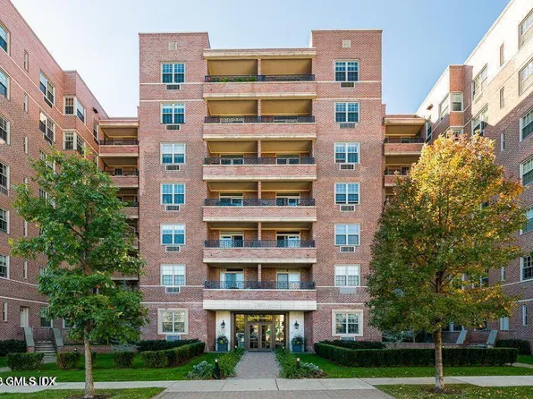 20 Church St APT B6, Greenwich, CT 06830