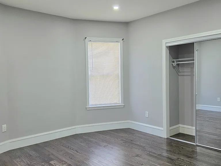 37 Norton St #1 — Photo 6