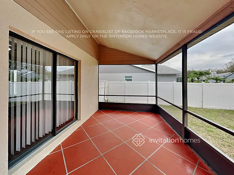 2297 Cork Oak St E — Photo 20