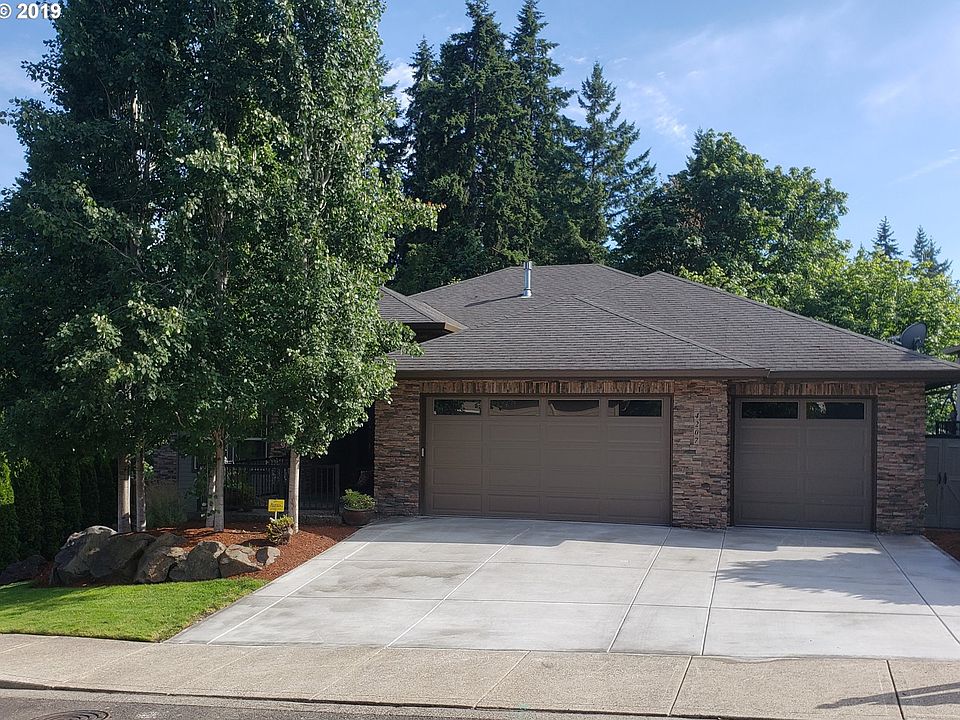 1st image of 4207 NE 130th Cir