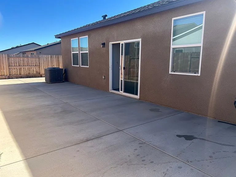 348 Brad Ct — Photo 19
