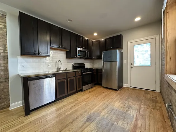 1626-30 W. Fargo Ave.