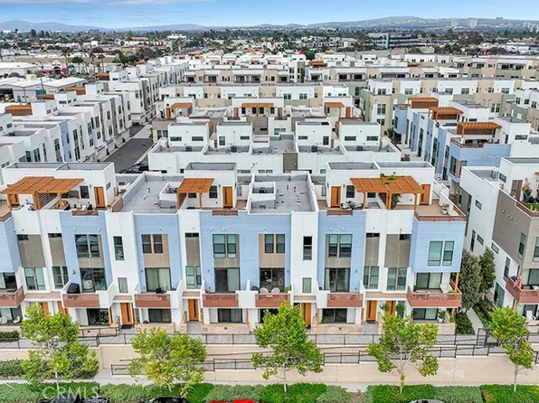 1682 Pomona Ave, Costa Mesa, CA 92627