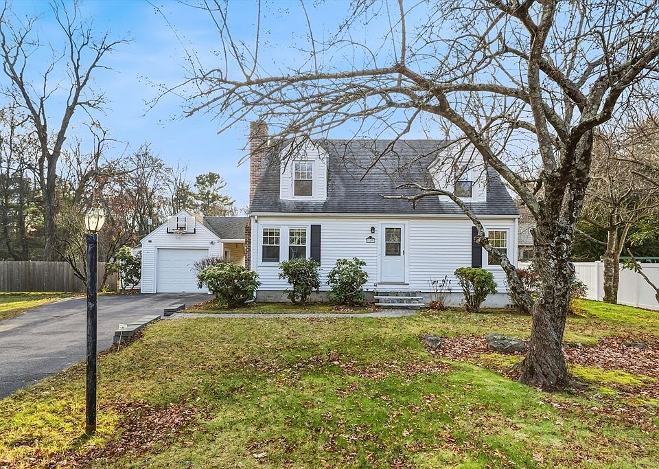 1st image of 219 Prospect St