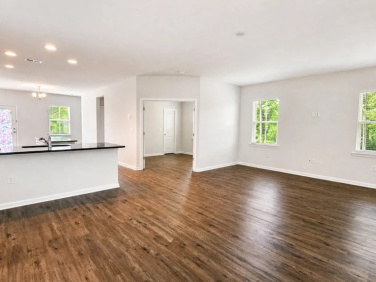 74 Garden Gate Ln — Photo 5