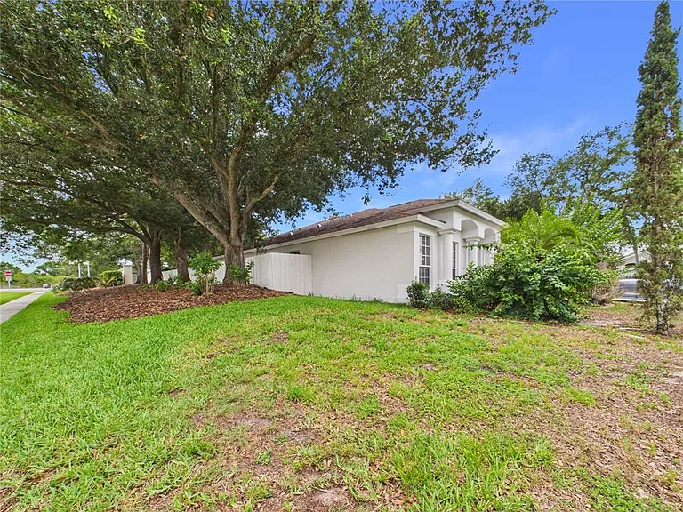 10553 Egret Haven Ln — Photo 56