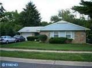 7 Hanover Ln, Willingboro, NJ