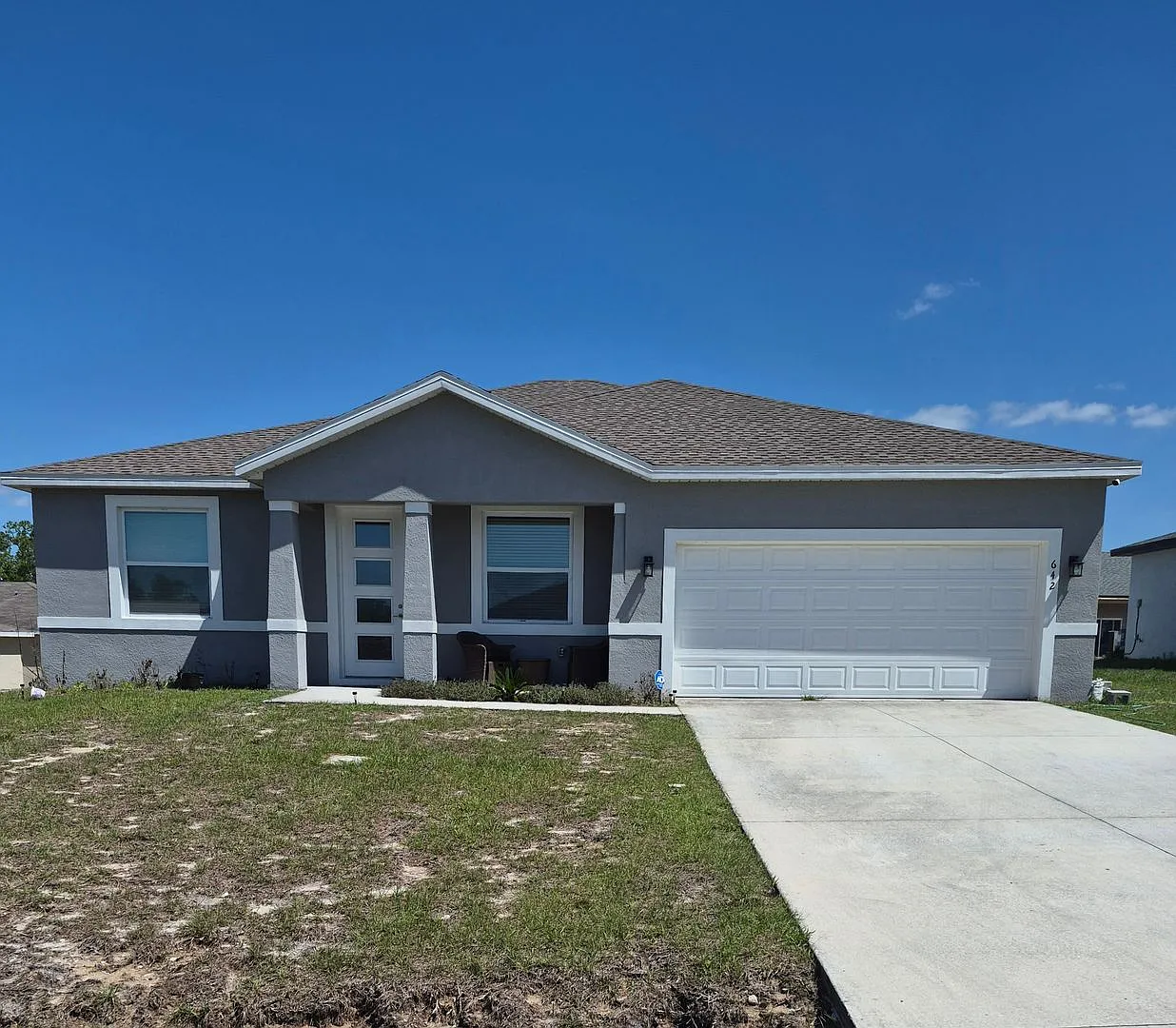 Newer 4 bedroom/3 bathroom in Poinciana! — Photo 1