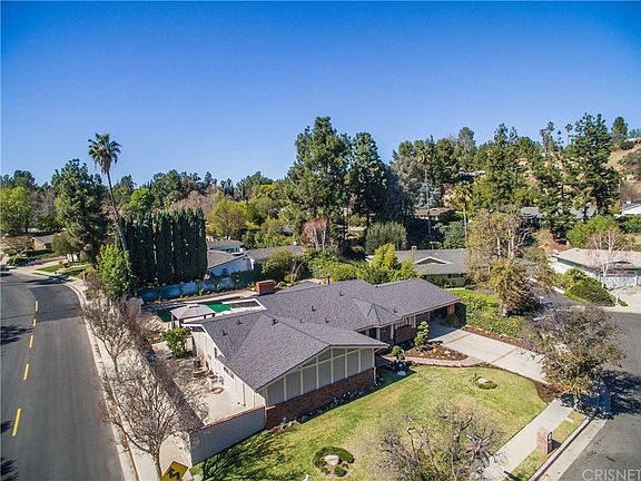 4th image of 4601 La Cesta Pl