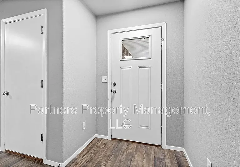 234 E Anabranch Ct #1 — Photo 20