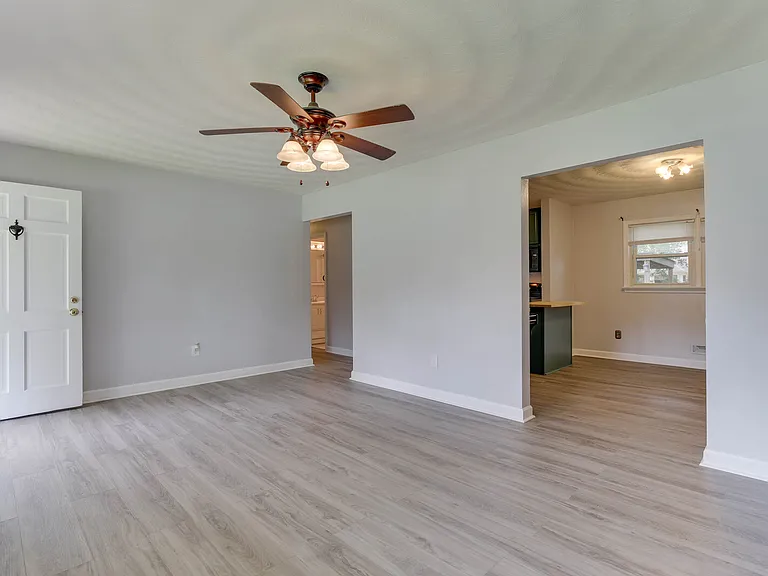 243 Faulk Rd — Photo 5