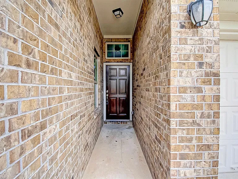 18802 Majestic Vista Ln — Photo 23